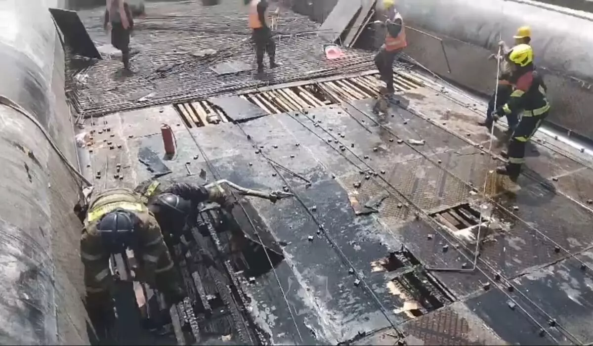 Строящийся LRT горел в Астане (ВИДЕО)