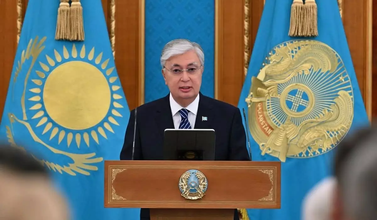 «Казахстан живет в новой политической реальности»: Карин прокомментировал речь президента