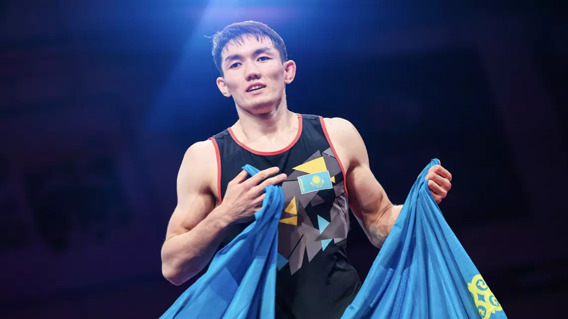 Мерей Мәултіханов 23 жастарға дейінгі балуандар арасында Азия чемпионы атанды