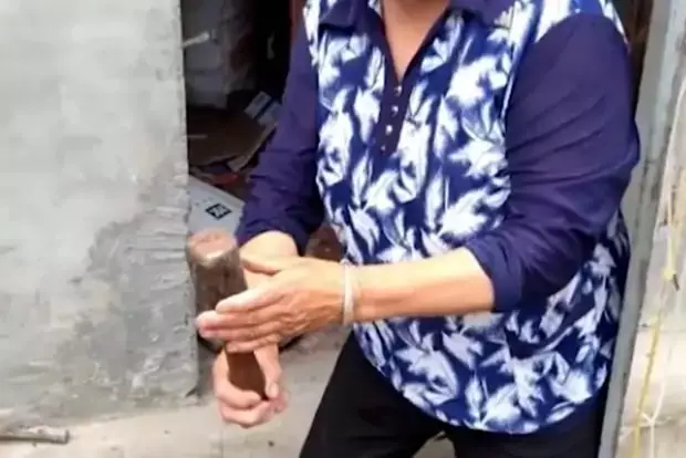 Женщина 20 лет использовала гранату вместо молотка