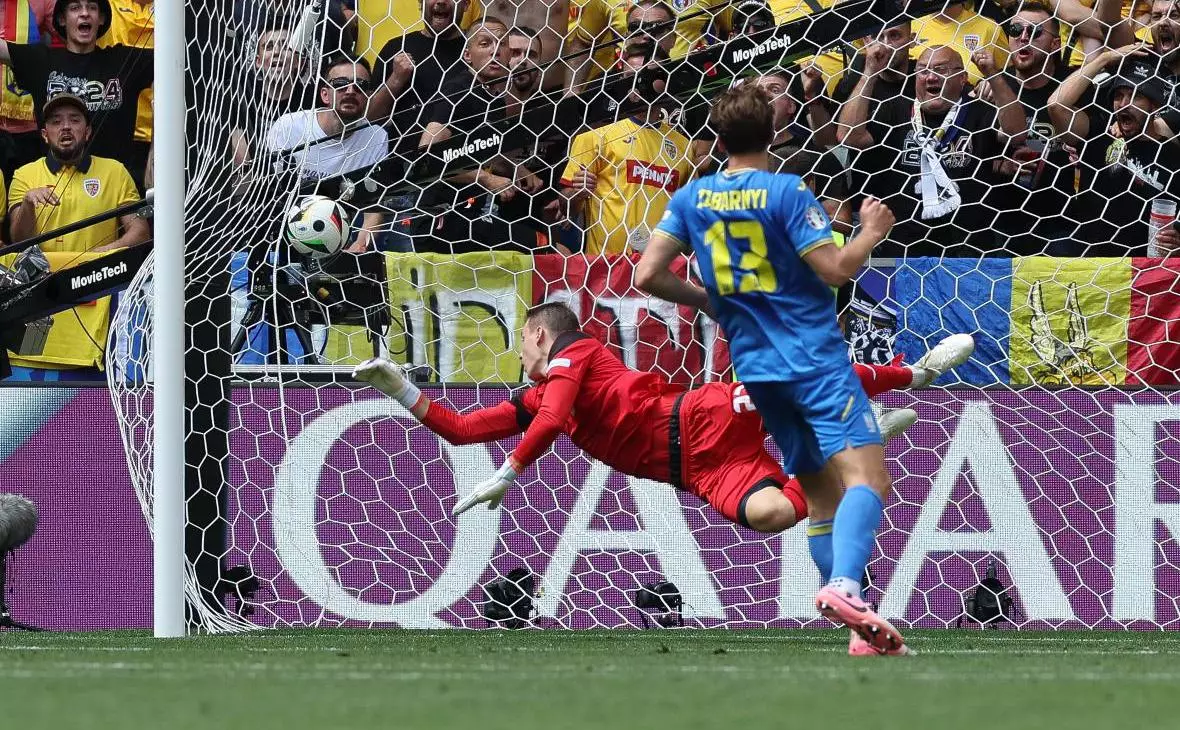 Украинского футболиста назвали худшим игроком на групповой стадии Евро