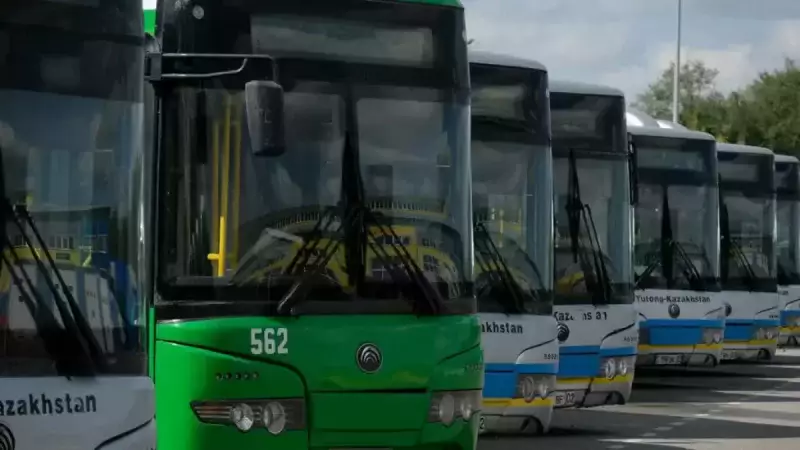 Школьницу принудительно высадили из автобуса в Павлодаре