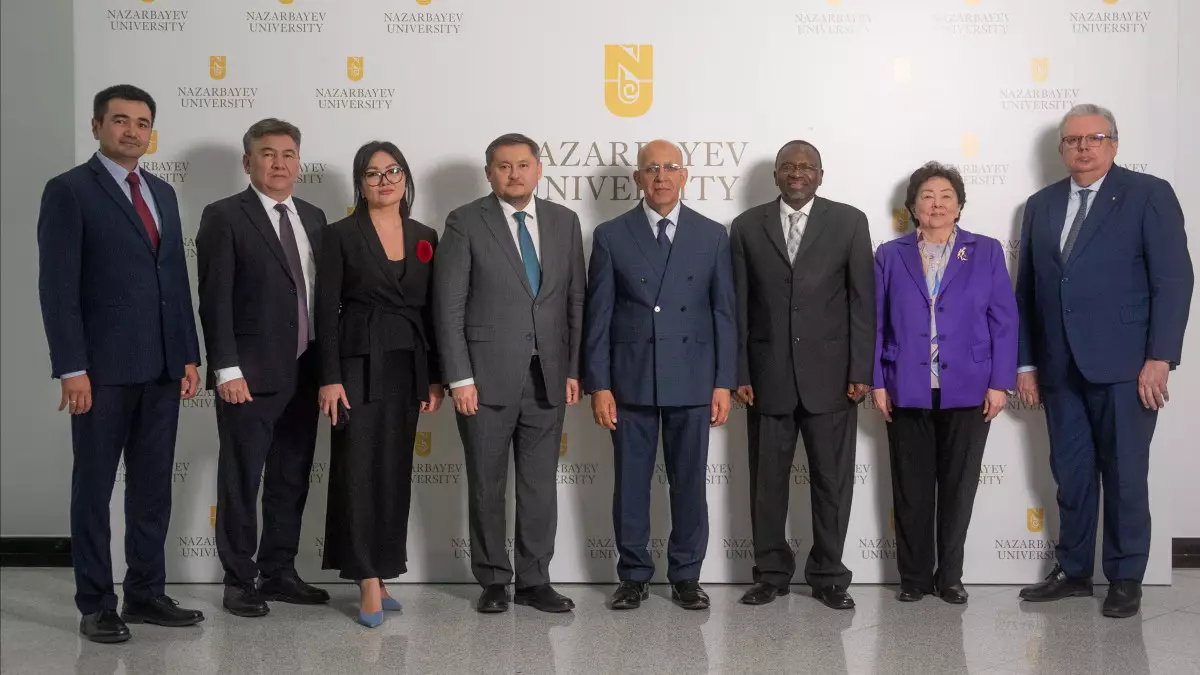 Nazarbayev University-дің жаңа президенті тағайындалды