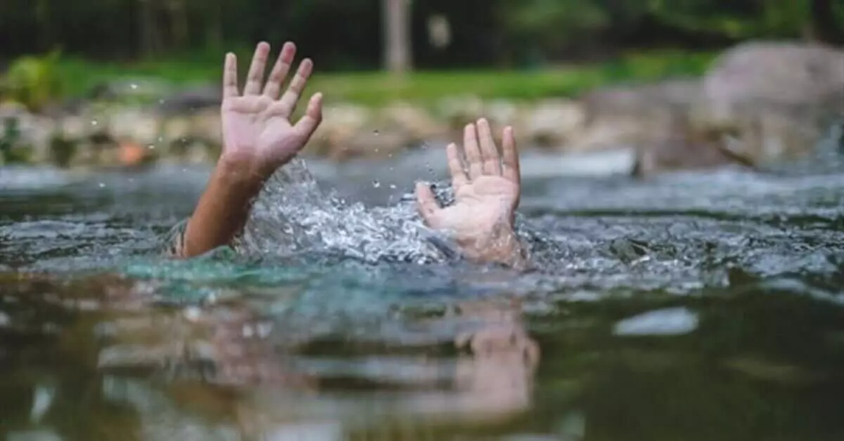 Павлодар облысында үш адам суға батып кетті