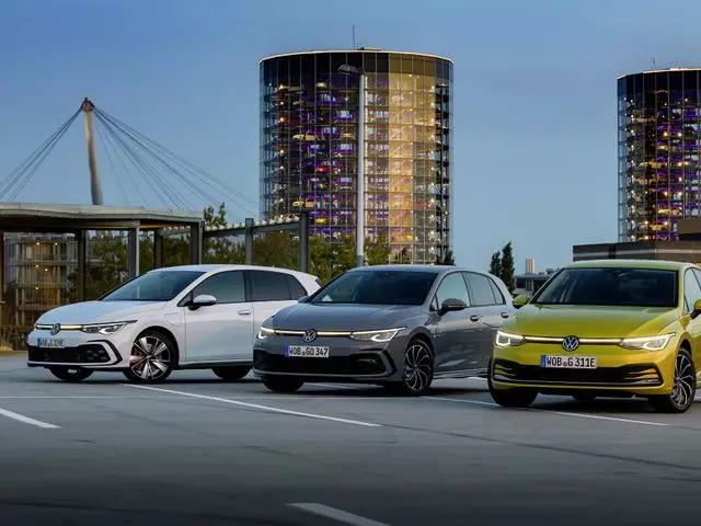 Европейские продажи, партнерство VW и Rivian, скандал в Италии