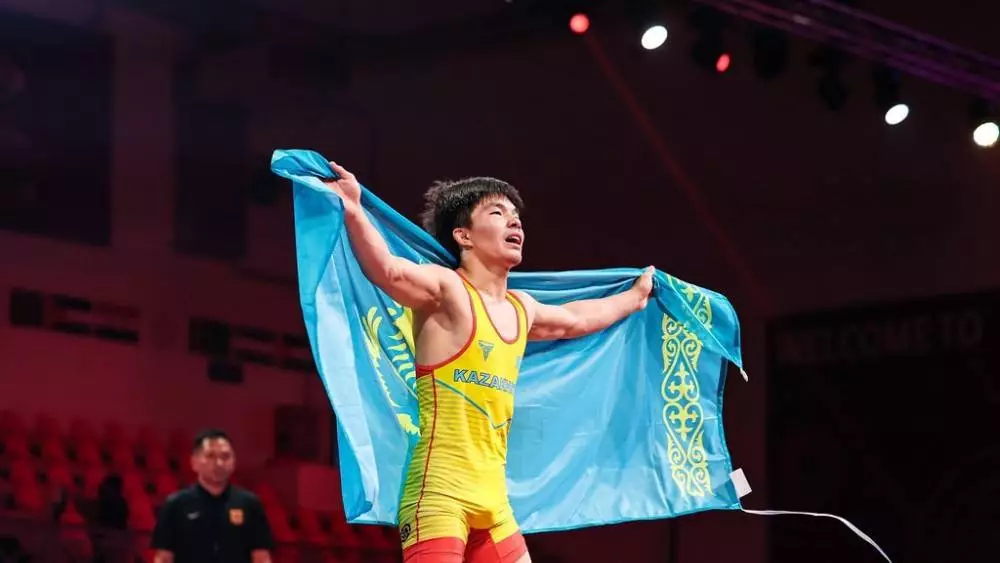Казахстанские борцы завоевали медали на чемпионате Азии