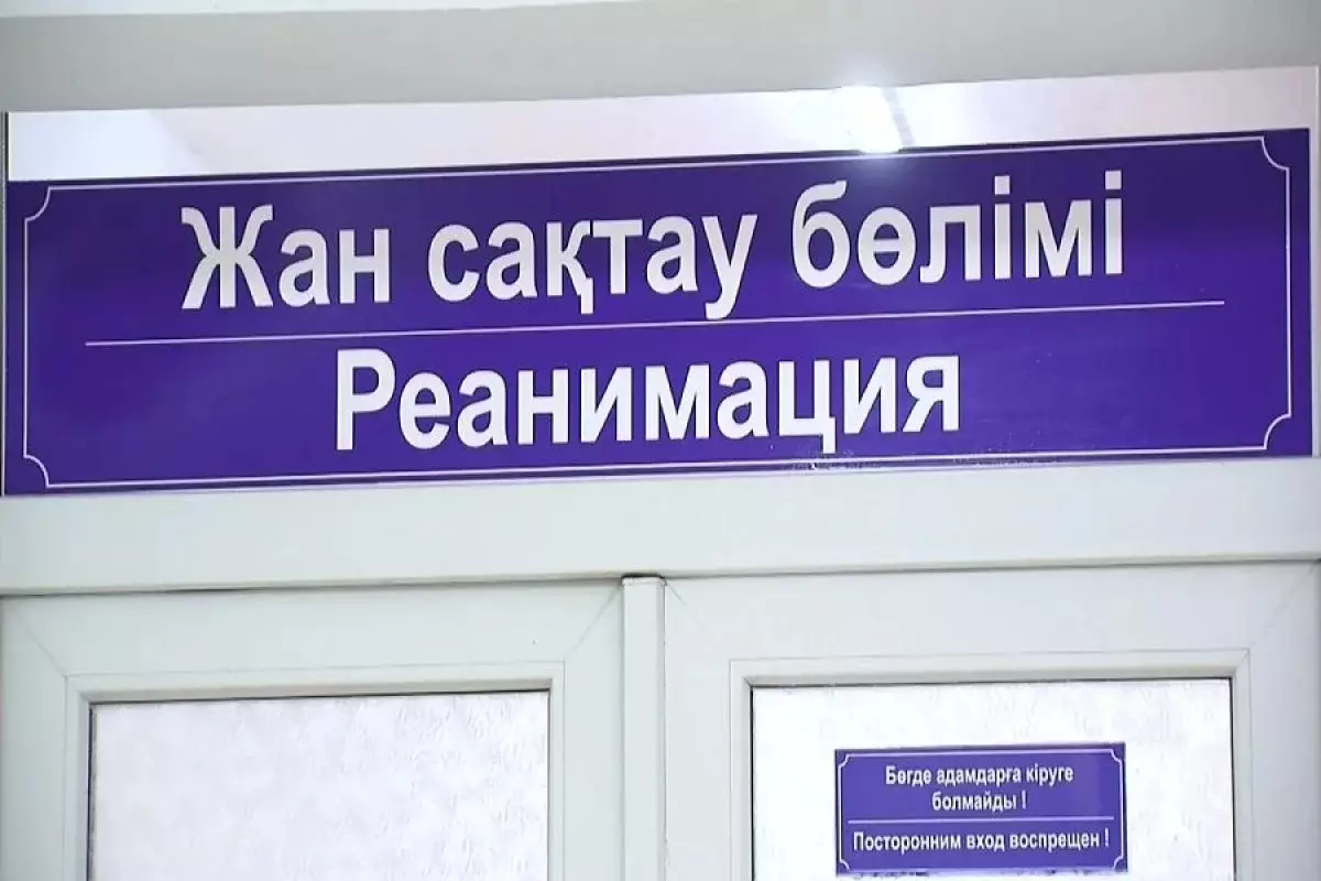 Выстрелил себе в голову: Полицейский умер в больнице в Павлодарской области