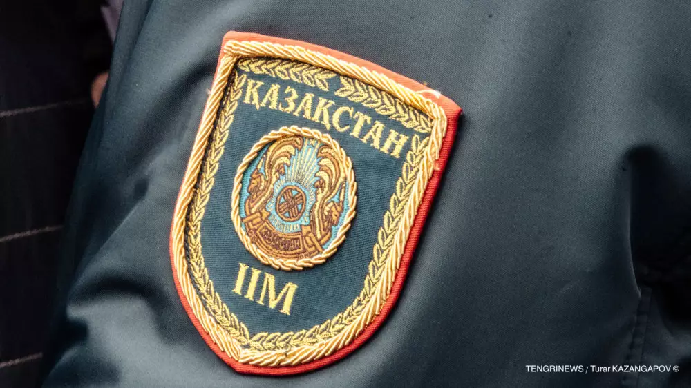 Оставивший предсмертную записку и выстреливший в себя полицейский умер в Павлодаре