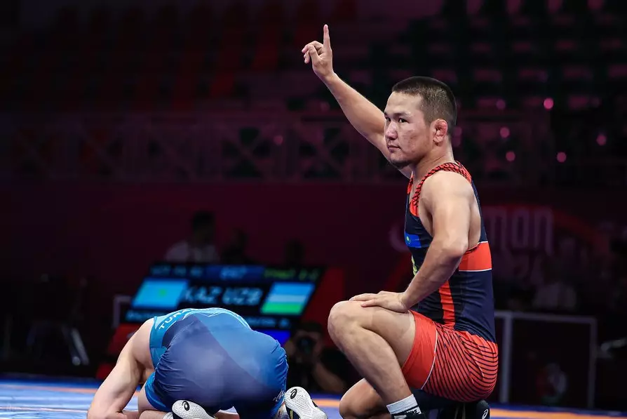 Казахстанские борцы завоевали восемь медалей на чемпионате Азии