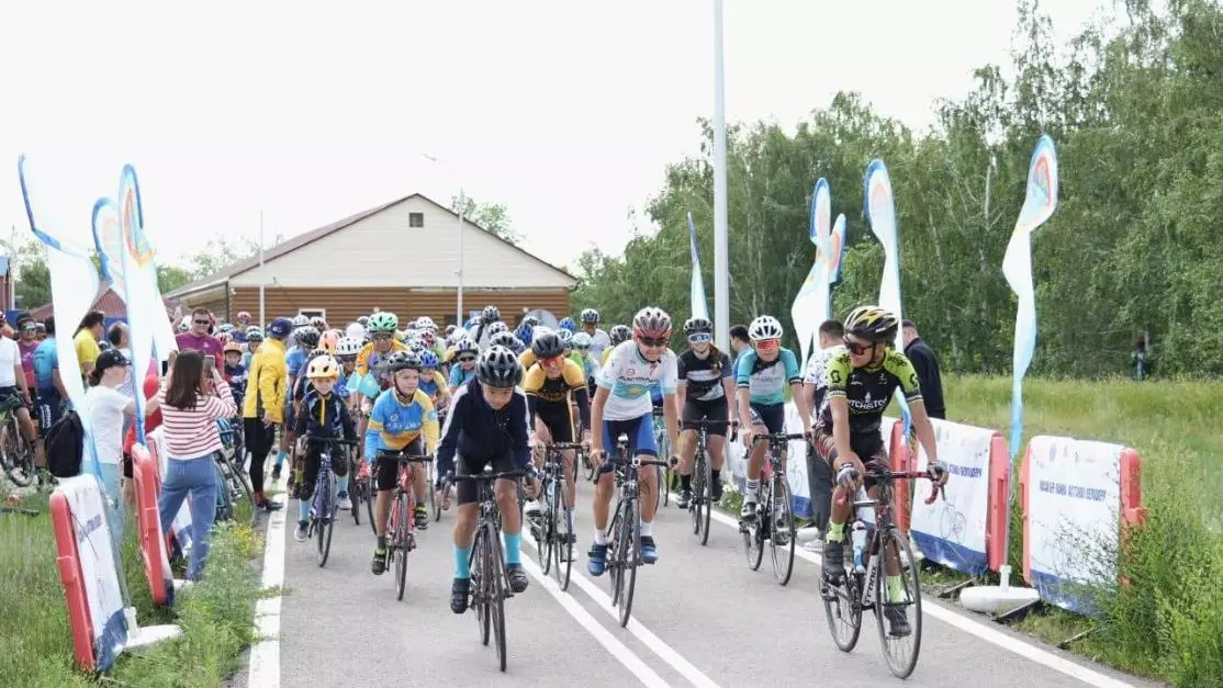 Астана күніне орай өткен велошеруге 700-ге жуық әуесқой спортшы қатысты