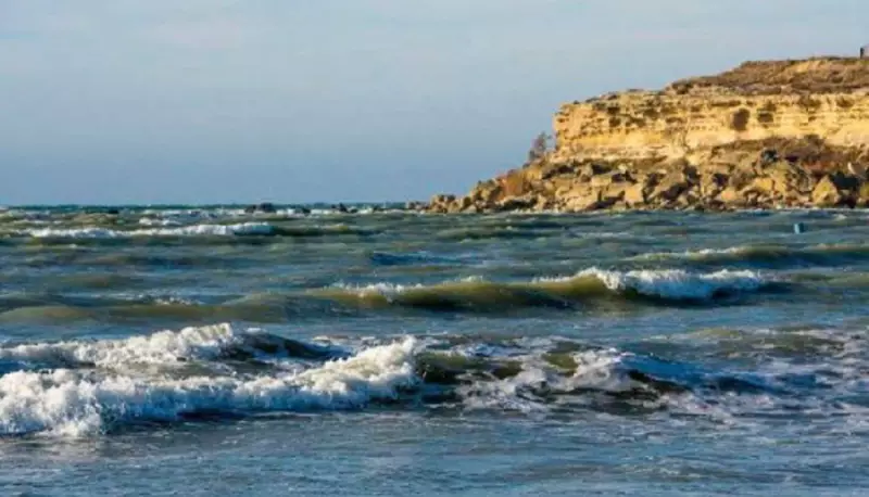 Паводки в Казахстане: уровень Каспийского моря увеличился на 119 сантиметров