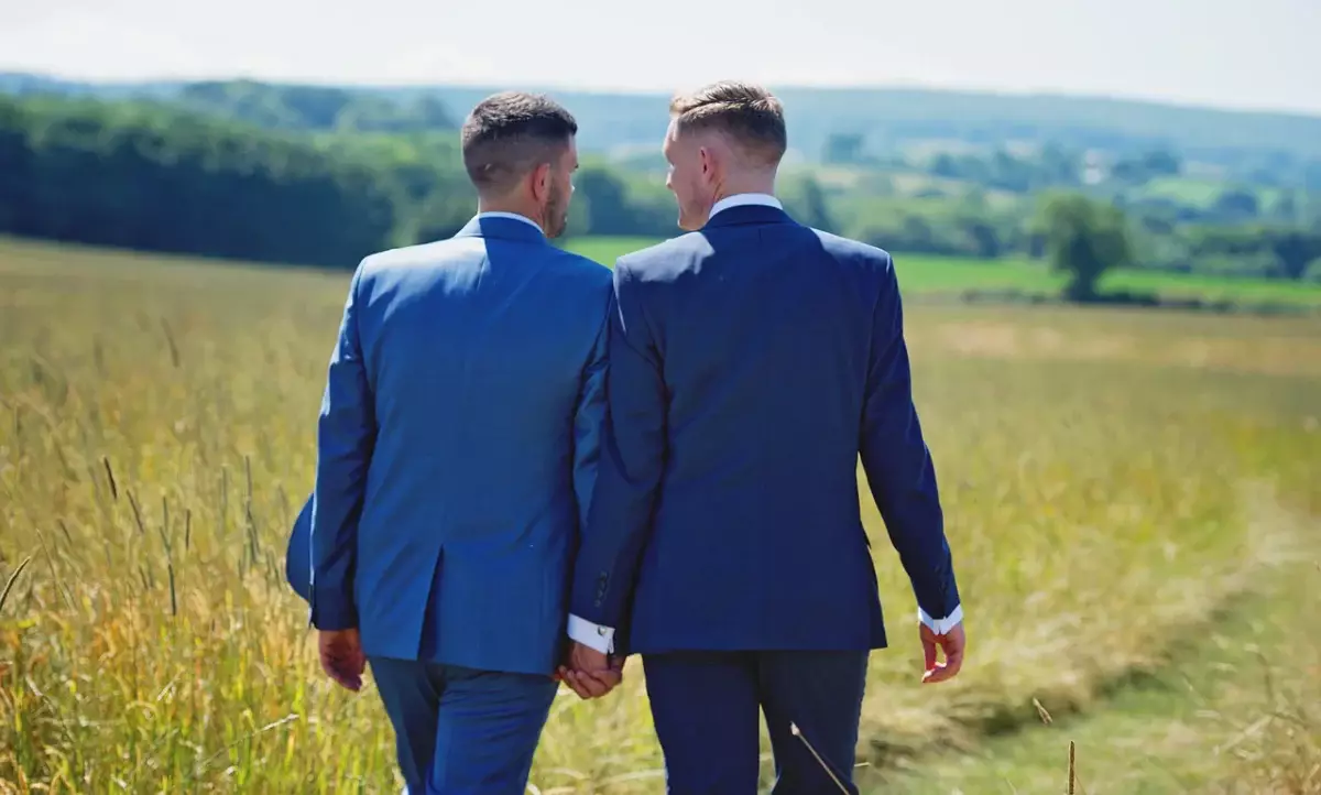 В Латвии разрешили однополые браки