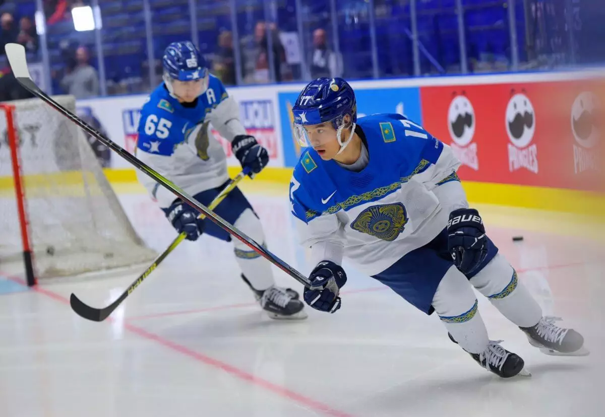 Федерация хоккея опубликовала расписание матчей команды Казахстана на олимпийском отборе