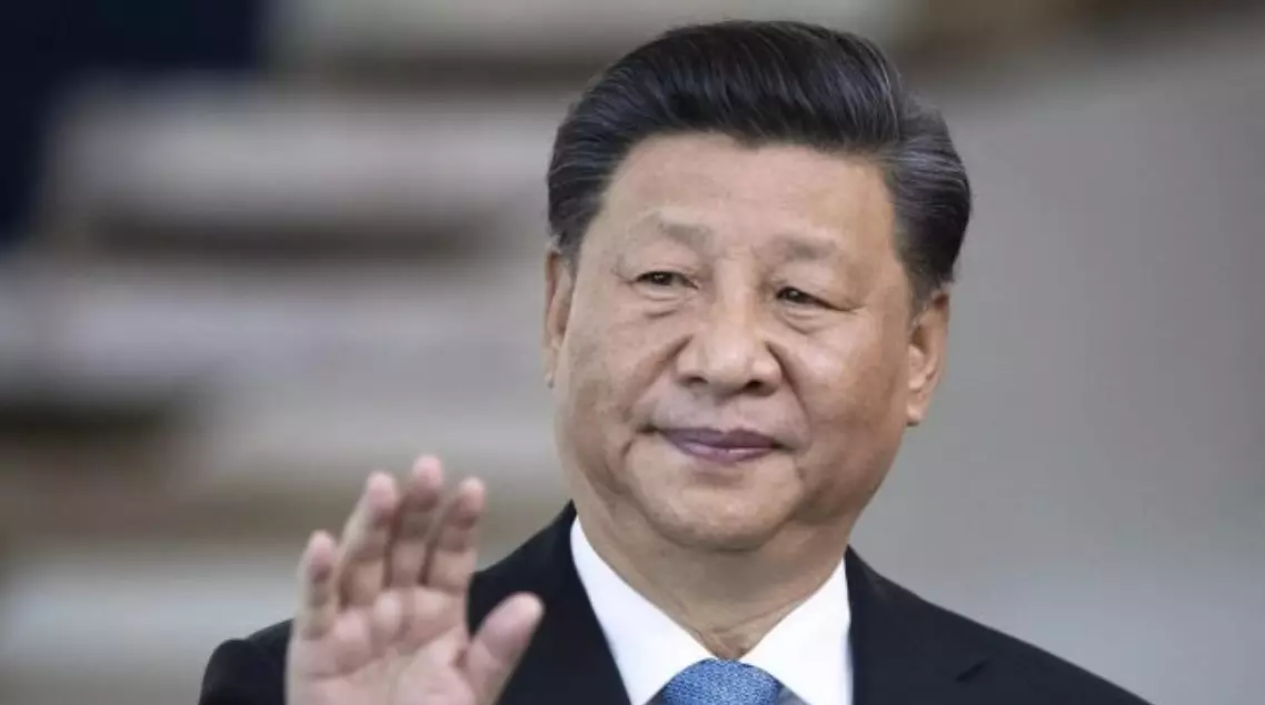 Си Цзиньпин вылетел из Пекина для участия в саммите ШОС в Астане