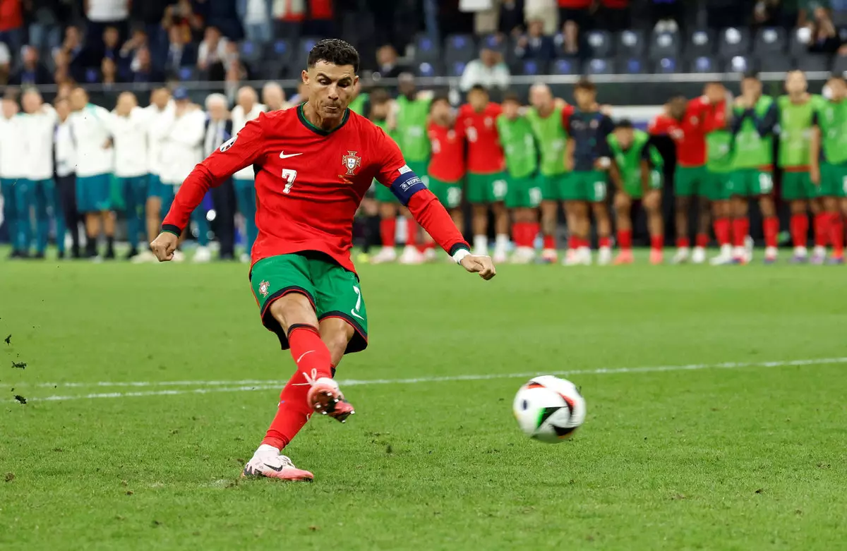 Криштиану Роналду отреагировал на выход сборной Португалии в четвертьфинал Евро-2024
