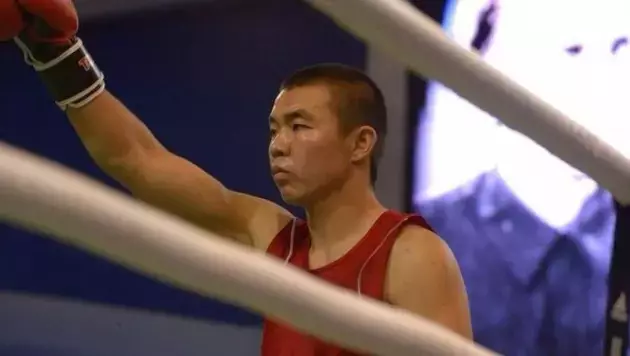 Казахстанский боксер вернется на ринг спустя семь лет: бой пройдет в России