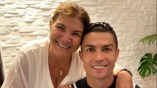 Роналду довел до слез маму на Евро-2024: видео