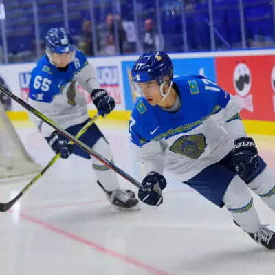 Стало известно расписание матчей команды Казахстана по хоккею на олимпийском отборе
