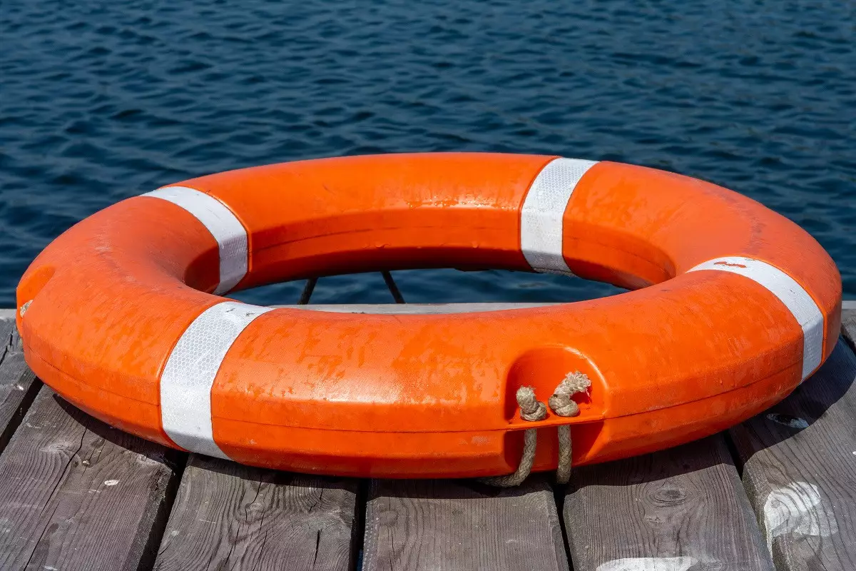 Три дня поисков: тело второй утонувшей девочки нашли в реке Нура