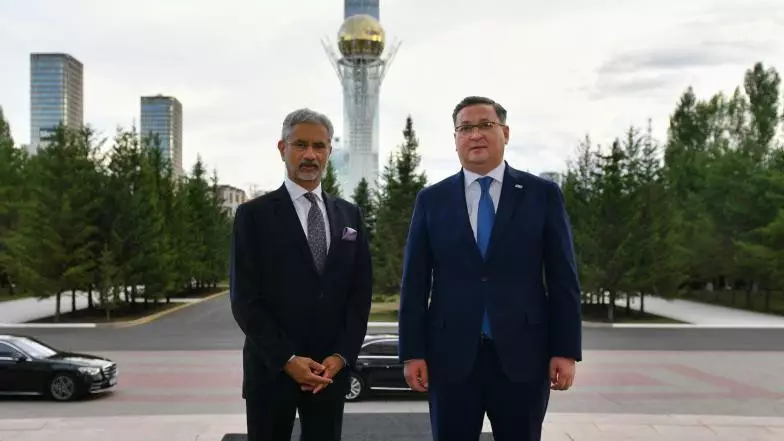 Главы МИД Казахстана и Индии провели переговоры