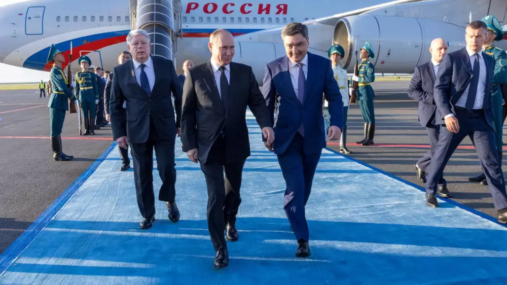 Путин прибыл в Астану