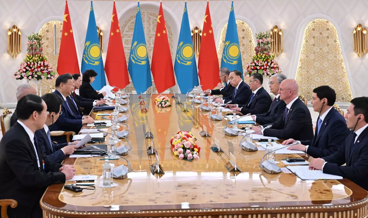 Си Цзиньпин: «Китай всегда рассматривает отношения с Казахстаном со стратегической высоты»