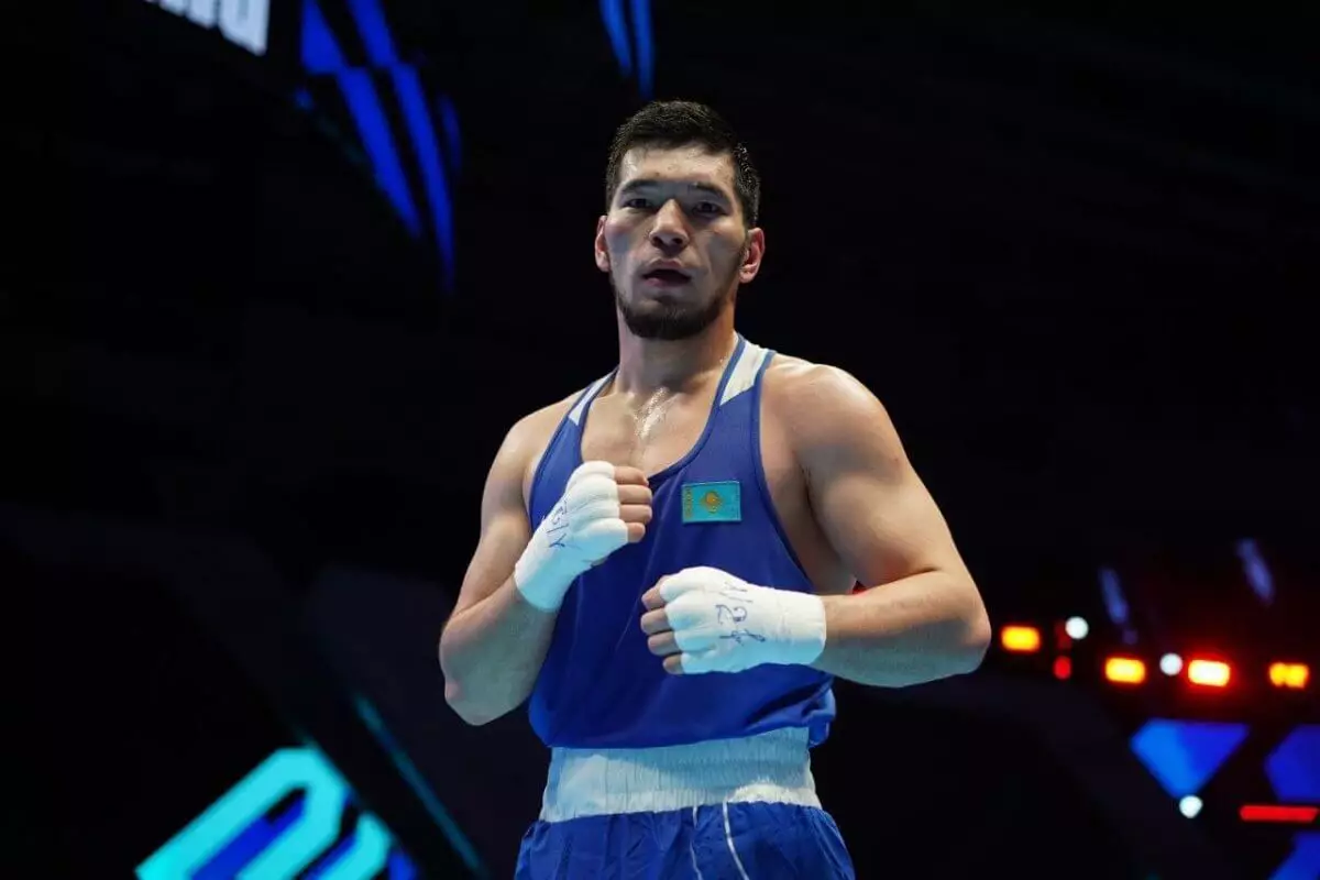 Казахстанский боксёр готовится одолеть чемпионов мира на Олимпиаде в Париже