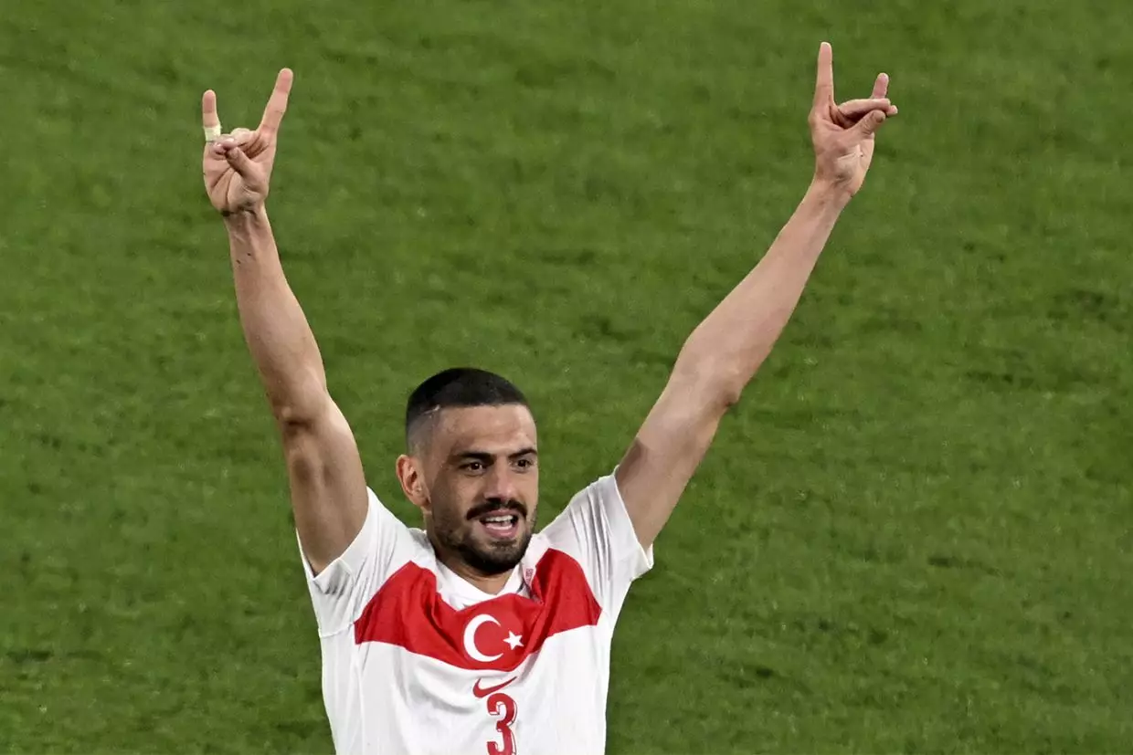 Евро-2024: в отношении турецкого футболиста начали расследование из-за жеста националистов