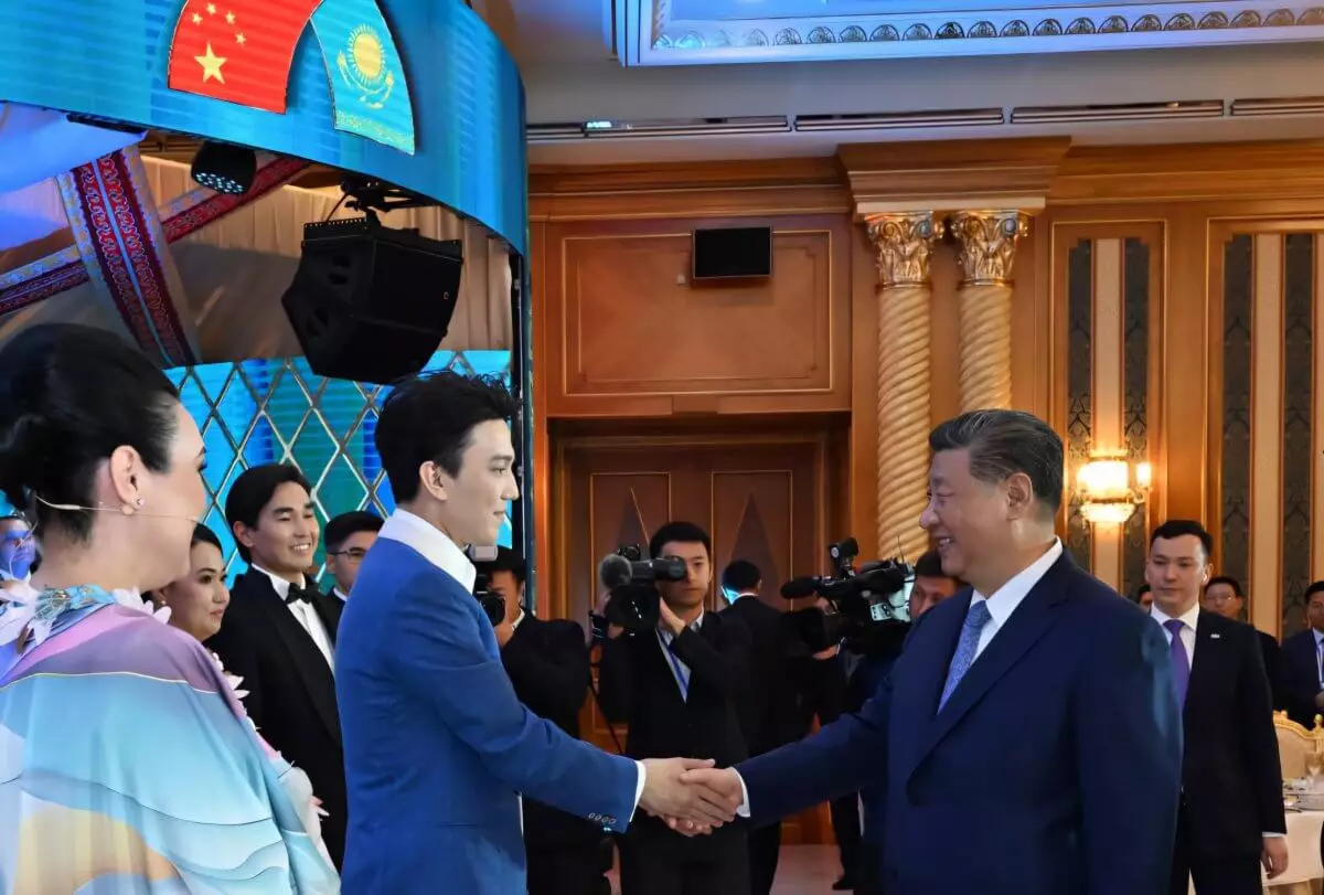 Димаш Кудайберген и Майра Мухаметкызы выступили перед главами Китая и Казахстана