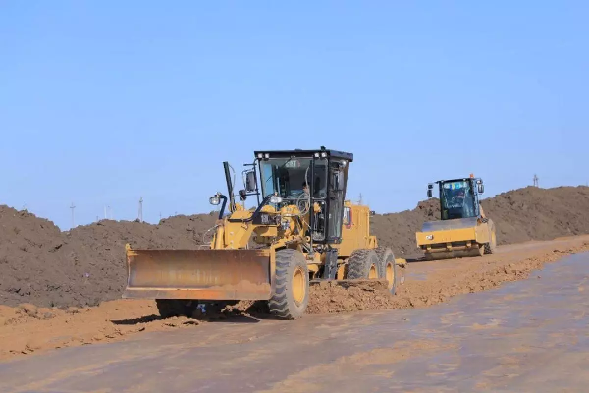 Новую дорогу для республиканской трассы начали строить в Актюбинской области