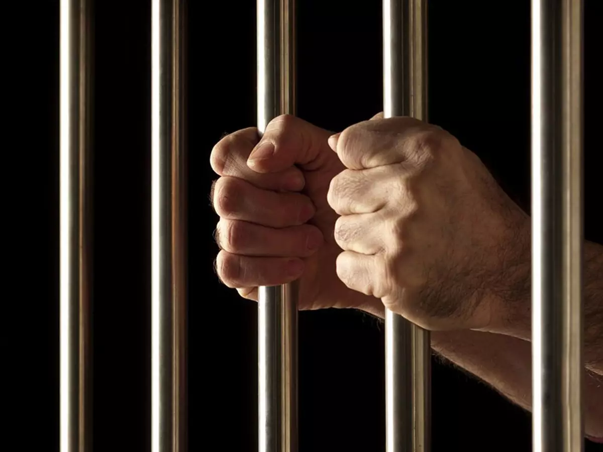 Насильник 13-летней девочки в Актау приговорен к 22 годам лишения свободы