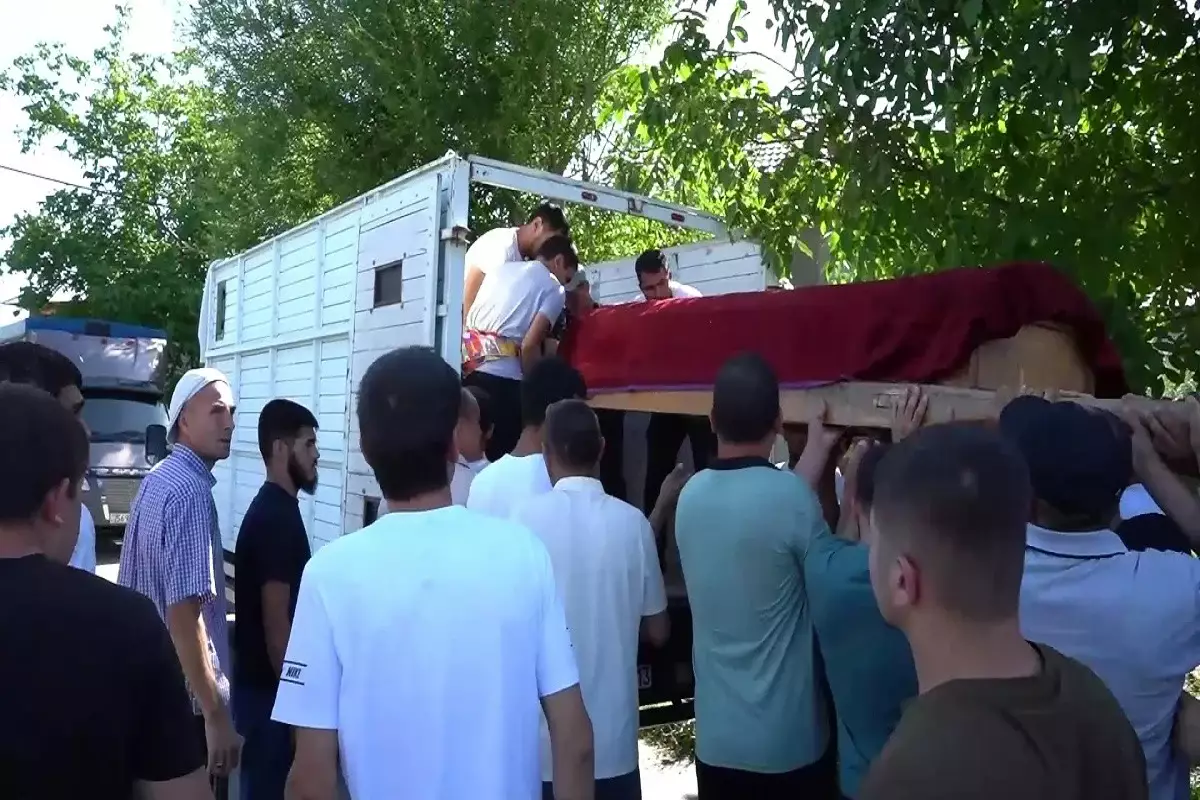 Забили до смерти в машине: Подробности трагедии в Туркестанской области