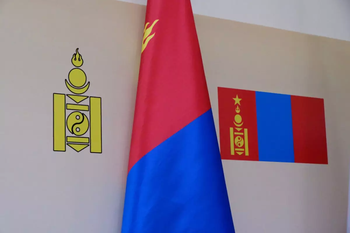 В Монголии впервые в истории парламента депутатом стала казашка