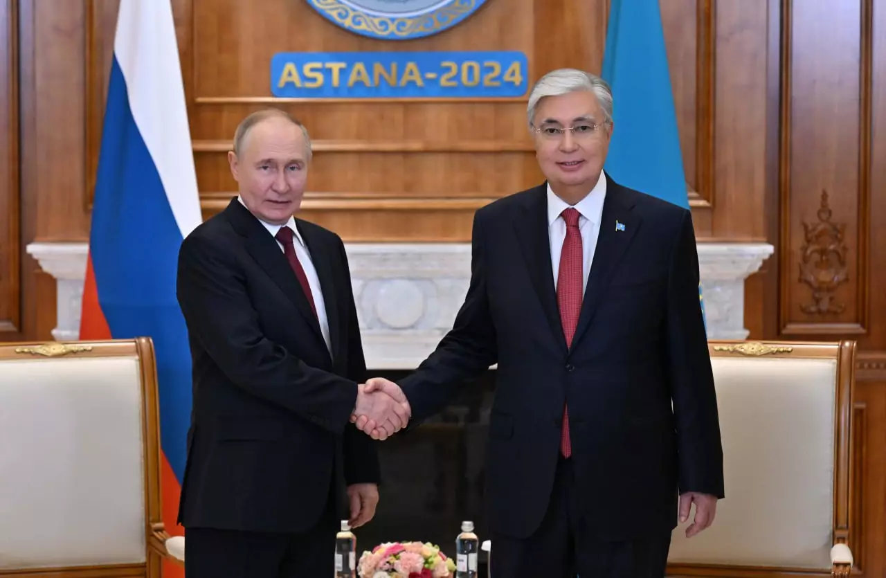 Токаев пригласил Путина в Казахстан этой осенью