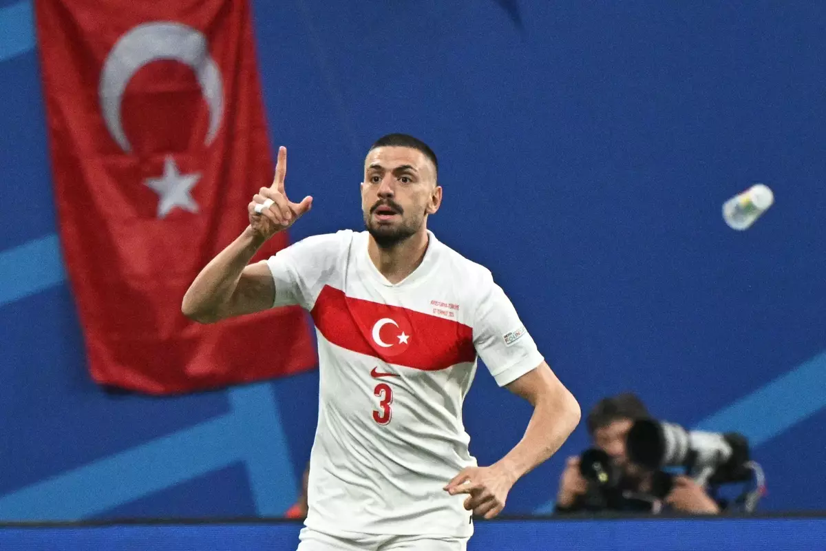 Скандал вокруг Демирала стал международным: МИД Турции против властей Германии и УЕФА