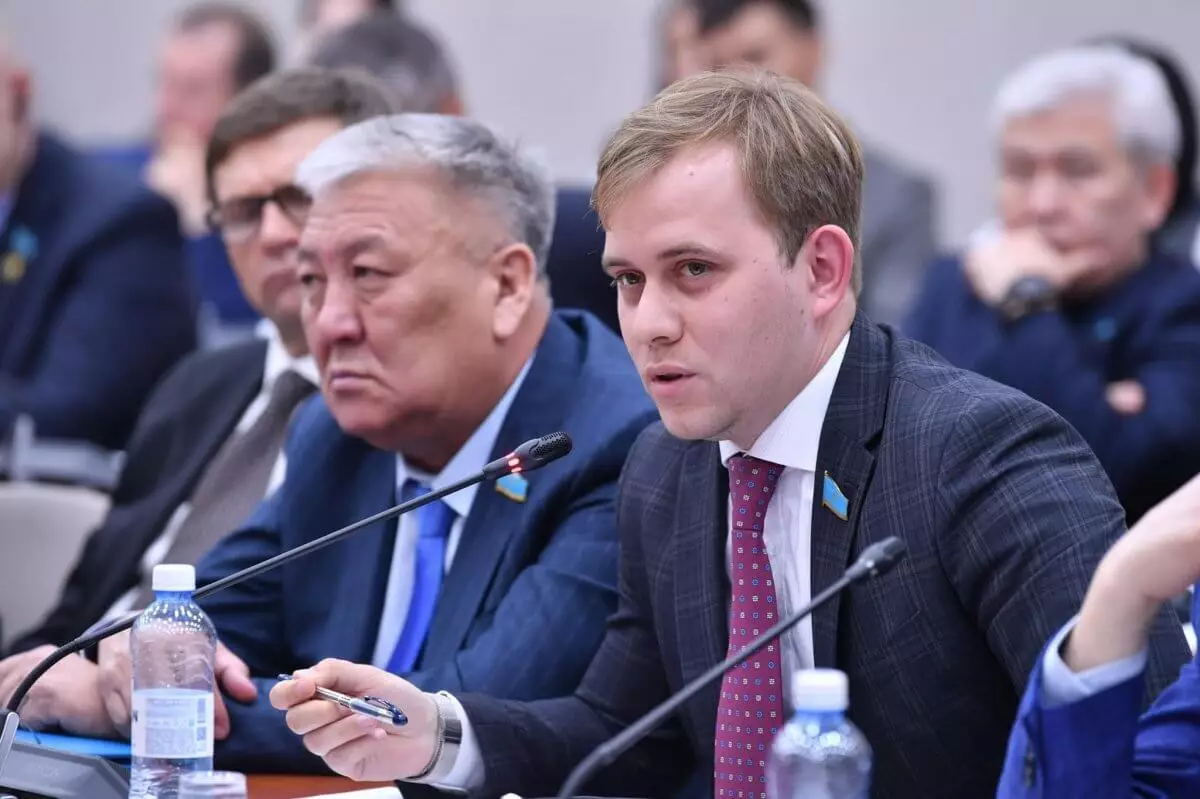 Казахстанско-китайские отношения получили второе дыхание – депутат о ШОС