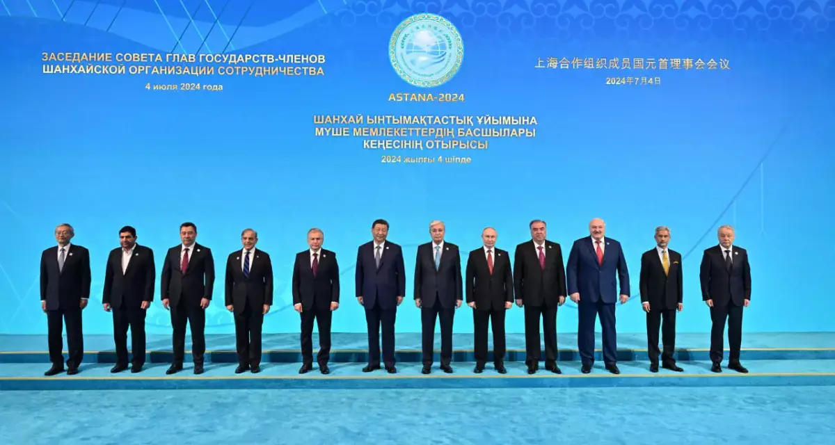 Президент РК участникам ШОС: «С удовольствием приветствую вас на казахской земле»