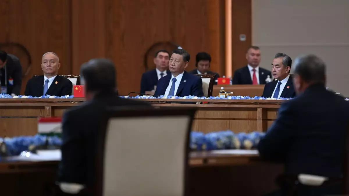 Си Цзиньпин: ШОС должна защищать свое право на развитие и стимулировать региональную экономику