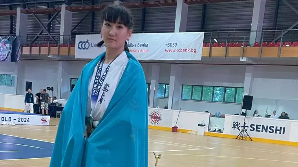 15-летняя казахстанка завоевала Кубок мира по каратэ в Болгарии