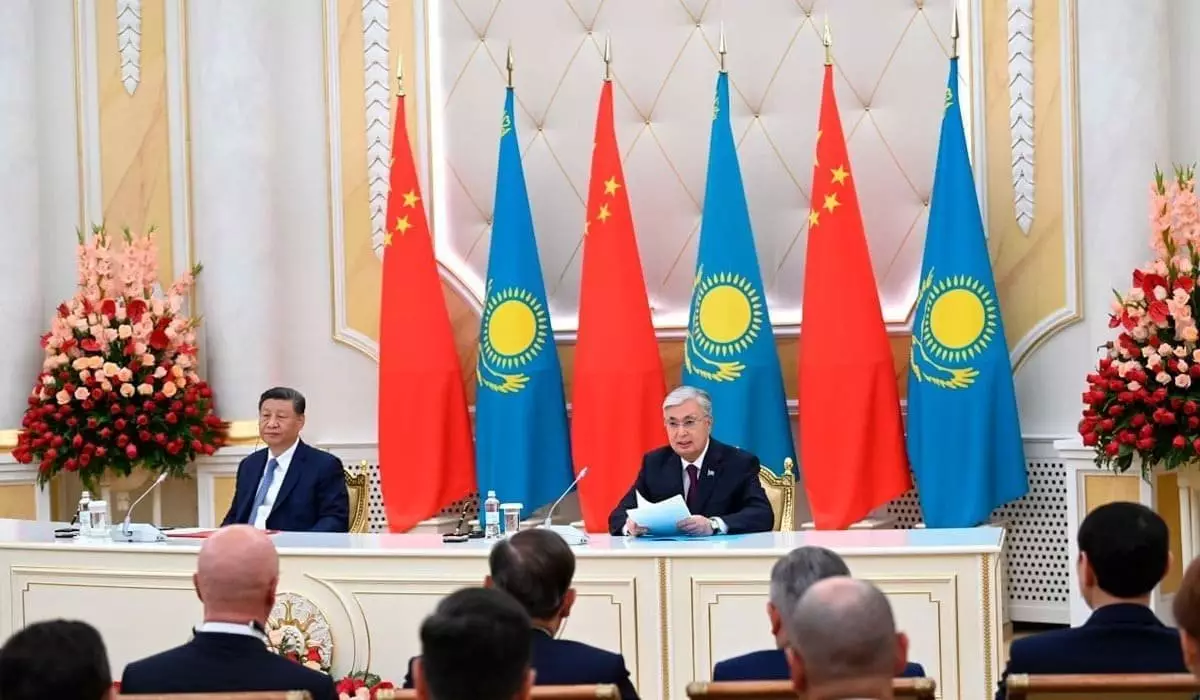 Казахстан и Китай вступают в золотой этап двухсторонних отношений – политологи