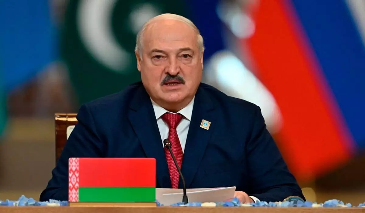Президент Беларуси Лукашенко назвал причину конфликта в Украине