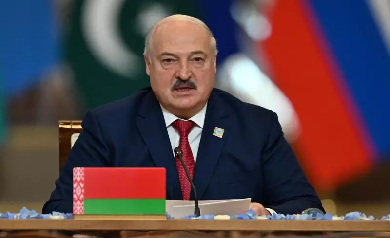 Все дрожим перед этим долларом - Лукашенко призвал перейти на платежи в нацвалютах