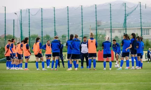 Женская сборная Казахстана начала подготовку к матчам против Румынии и Болгарии