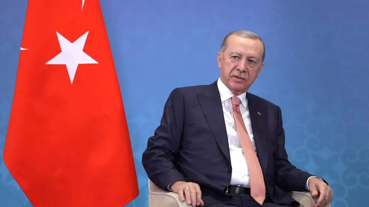 Президент Турции Эрдоган предпочёл футбольный матч саммиту тюркских государств
