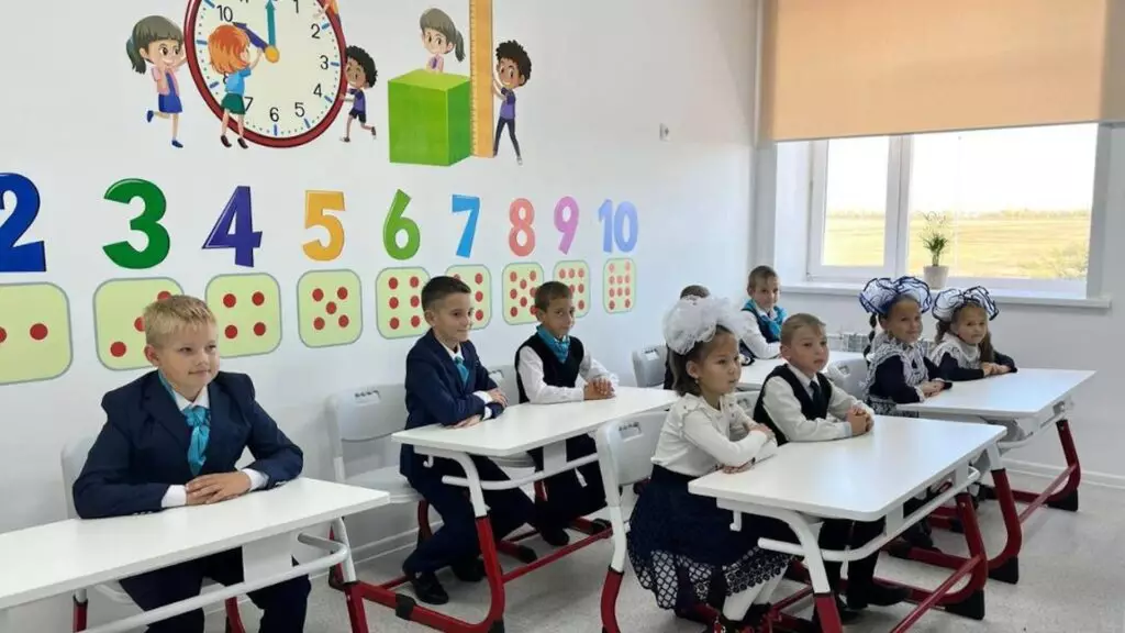 Сколько заявок подали казахстанцы для зачисления в первый класс