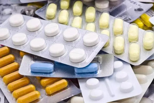 Десятки лекарств стали платными в Казахстане