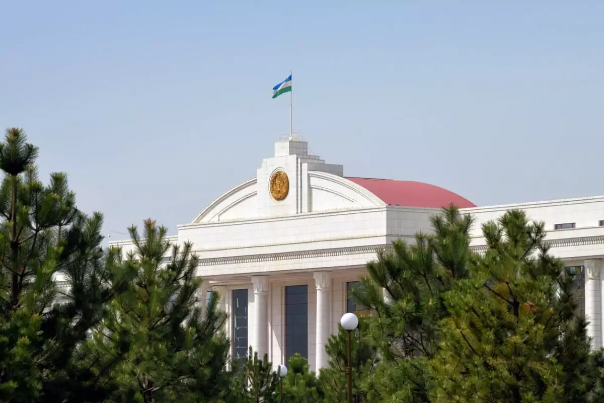 Иностранные партии попали под запрет в Узбекистане