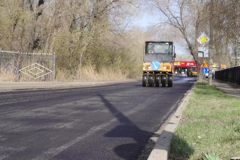 Год дорог в Восточно-Казахстанской области: объем ремонта увеличили в два раза