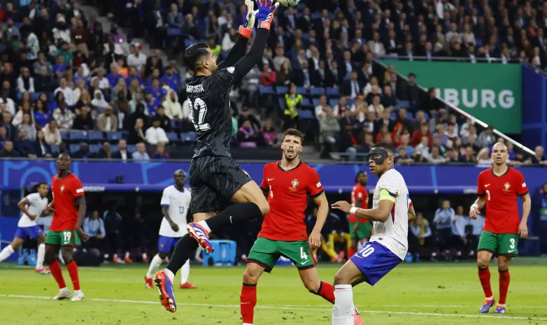 Серия пенальти в матче Португалия - Франция определили полуфиналиста Евро-2024