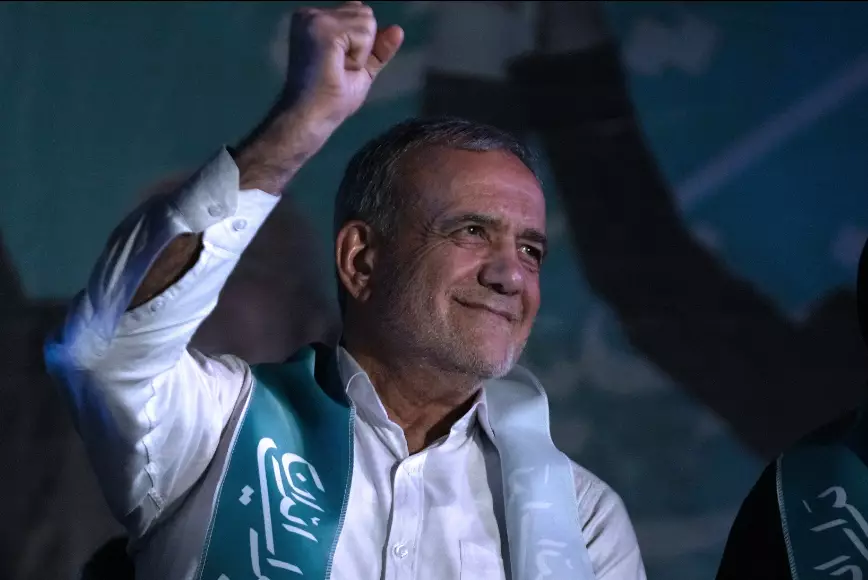 Новым президентом Ирана после погибшего Раиси избран Масуд Пезешкиан